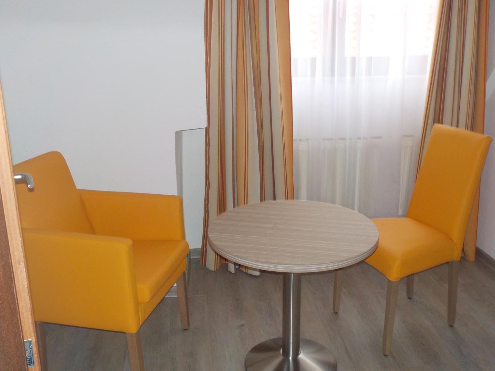 Kulisse Apartments Гюнцбург Экстерьер фото