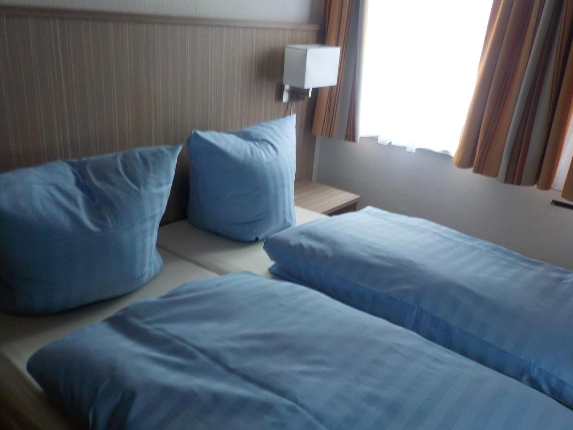 Kulisse Apartments Гюнцбург Экстерьер фото